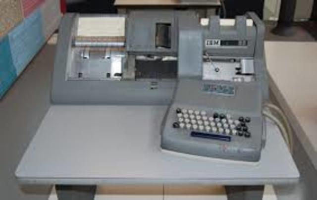 Primera oficina informatizada