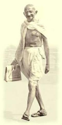 Gandhi went to many meetings in India on plight of Indians in South Africa.