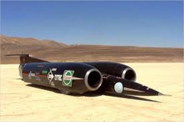 land veichle breaks sound barrier