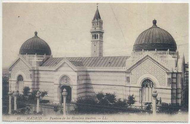 Panteón Antiguos Ilustres