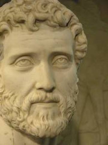 Antonio Pío hartu zuen adopzios