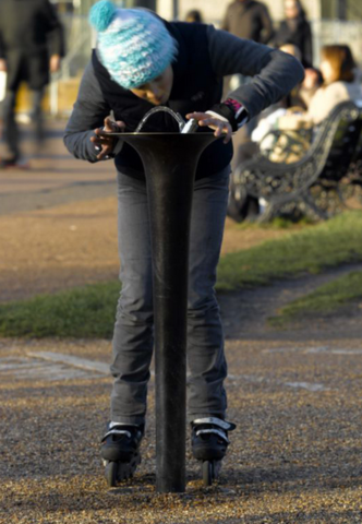 Trumpet Fountains in Kensington Gardens