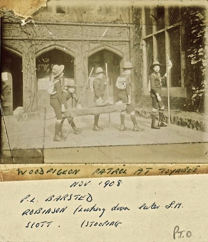 Scouts at Toynbee Hall