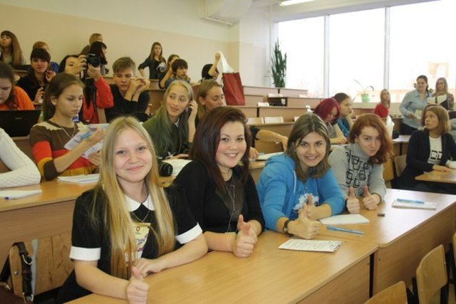 участие в открытом форуме молодёжных СМИ «Точка отрыва» (п. Гамово, Пермский край)