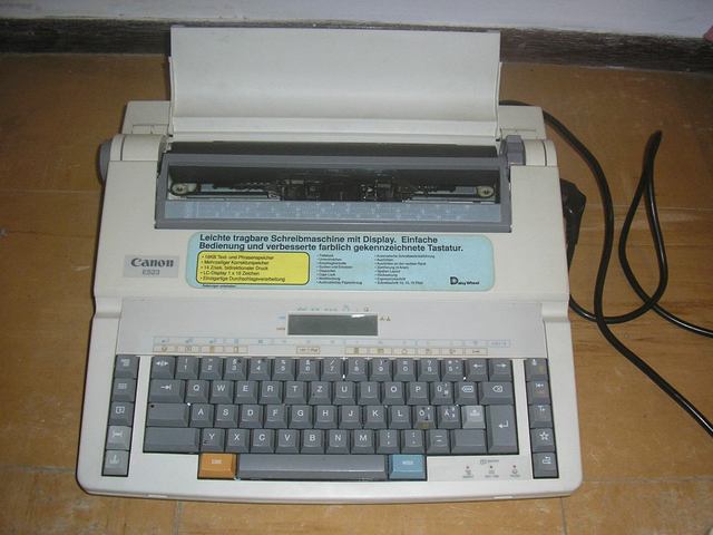 Maquina de Escribir Electrica