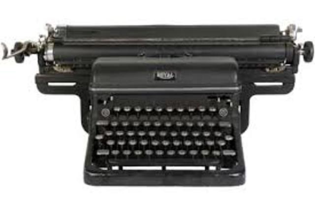 Recibi clases de mecanografia y conoci la maquina de escribir