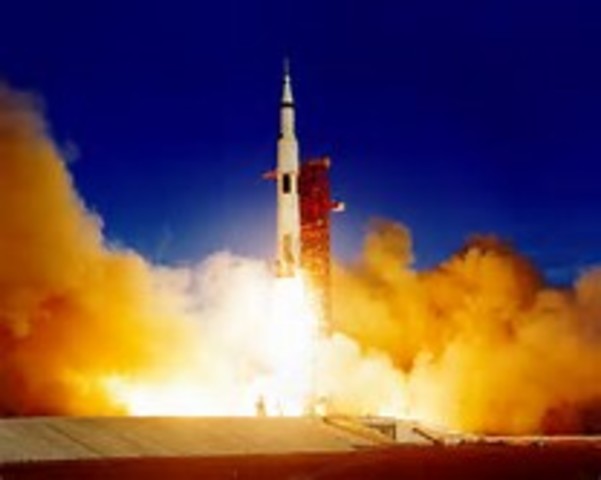 APOLLO-Saturn fire