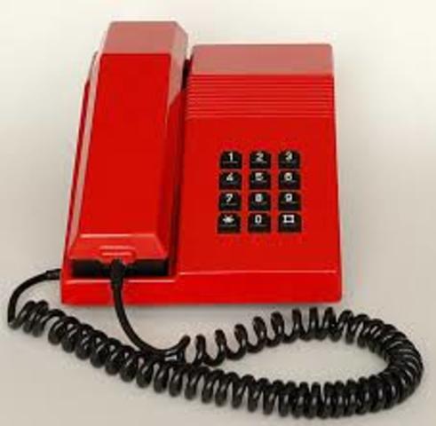 Tuvimos telefono fijo en casa.