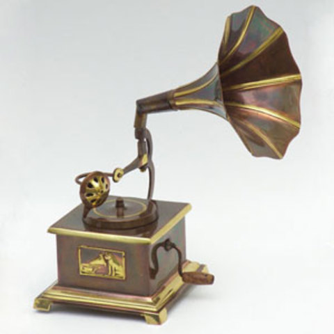 Improvement of the Gramophone