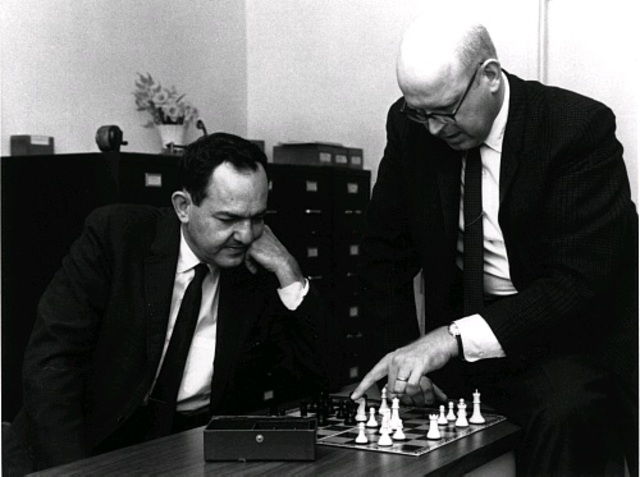 Primeros lenguajes de preocesamiento de información