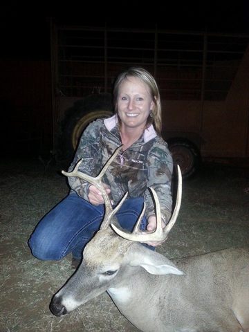 Shot my first BUCK!!!