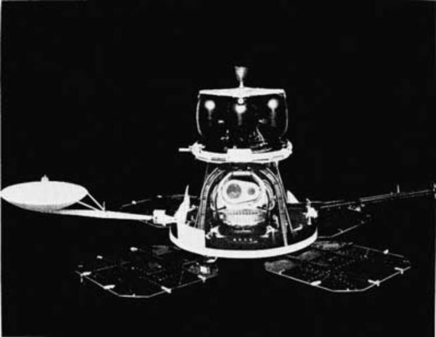 Lunar orbiter 1