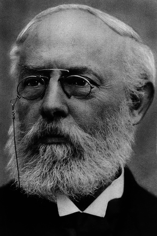 a helyesírás és a kiejtés normalizálása