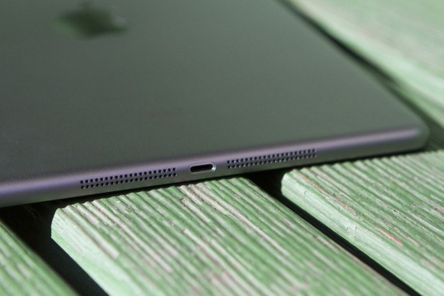 iPad Air goes on sale