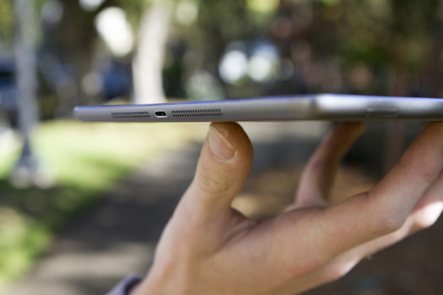 Macworld reviews iPad Air