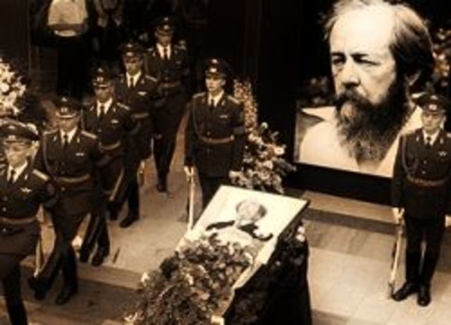 Умер в Москве от сердечной недостаточности