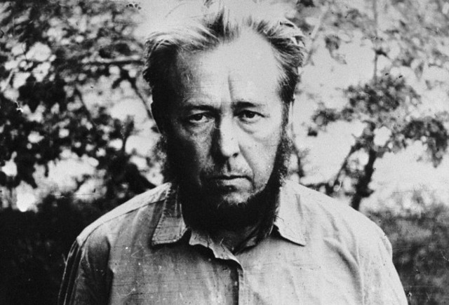 Реабилитация, возвращение из ссылки в центральную Россию.