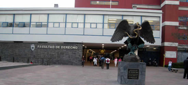 UNAM (Facultad de Derecho)