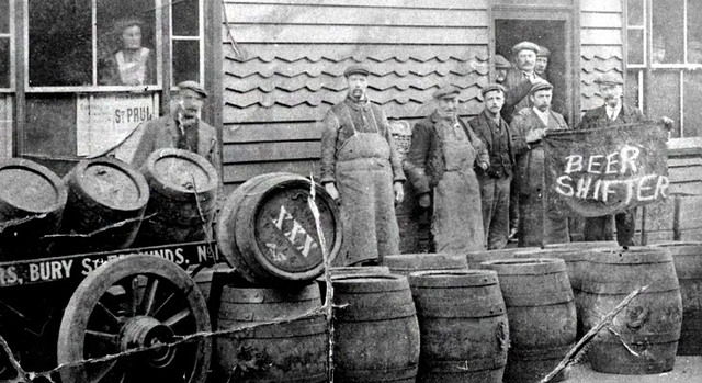 Beerhouse Act: Drinking With Your Buddies