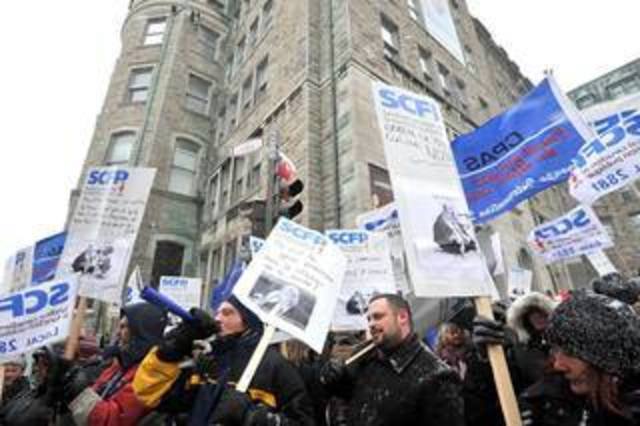 Manifestation du CPAS contre le projet de loi 10 à Québec