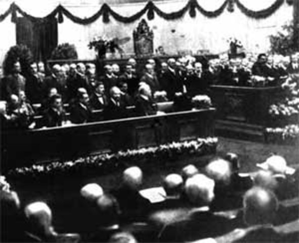 The Beggining of the Weimar Republic