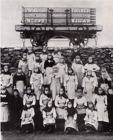 The History of Trousers: The Wigan Pit Brow Girls