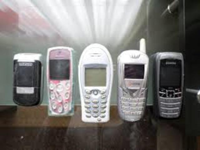 CELULARES LOS TRILLIZOS DE TIGO