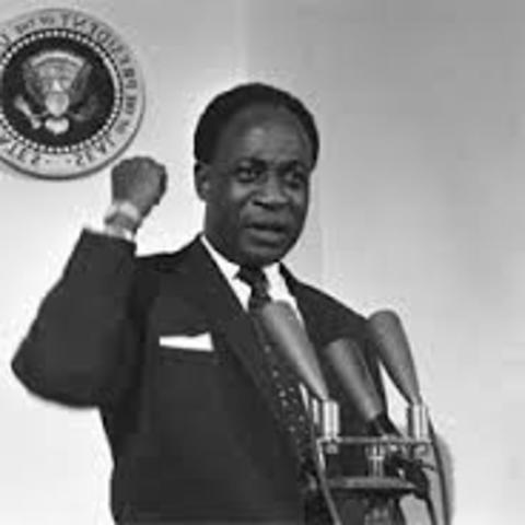 Kwame Nkrumah returns home to Ghana