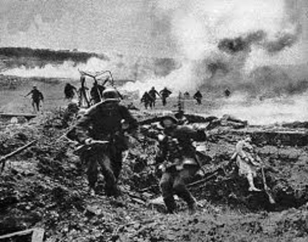 Germany declared war on Russia.