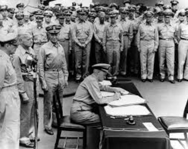 Soviets join the war against Japan