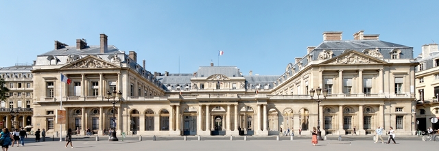 First public art exhibition (Palais-Royale, Paris)