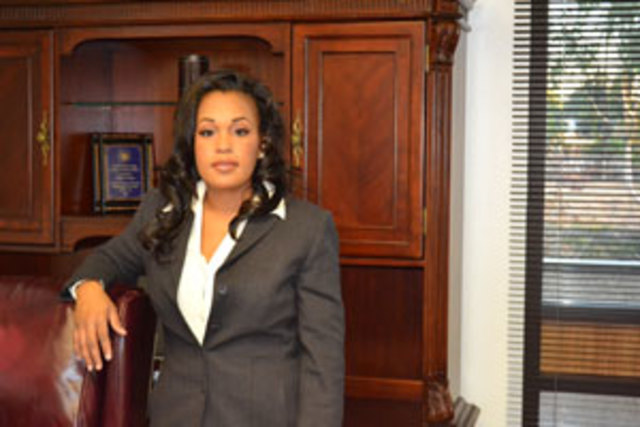 Matrimonio con Sherry Dison.