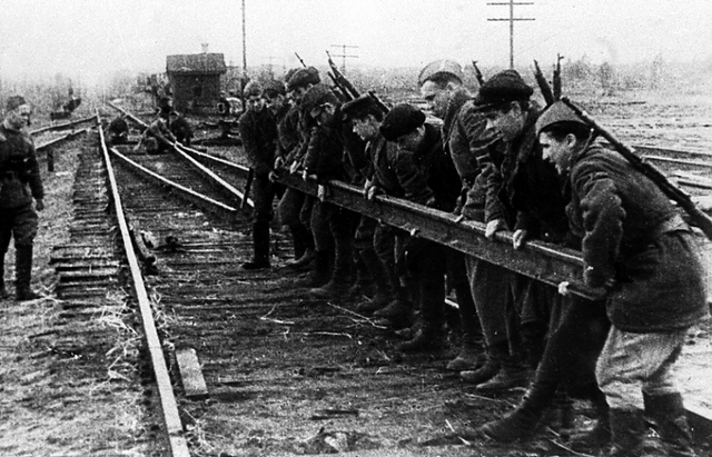 Окончание операции "Рельсовая война"