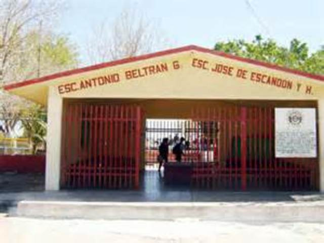 Expansión de servicios educativos