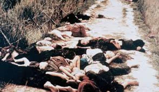 U.S. Soldiers kill civilians of Mai Lai