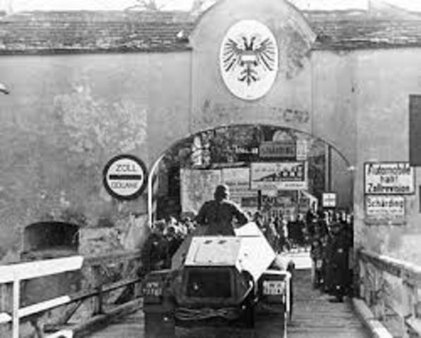 Hitler sends his army into Russia