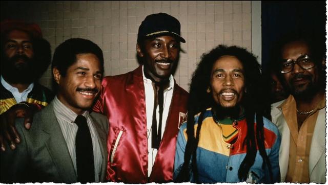 COMES UP "THE WAILERS"