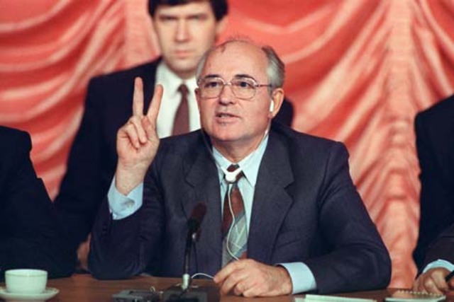 GORBACHEV ENDS ECONOMIC AID TO SOVIET SATELLITES