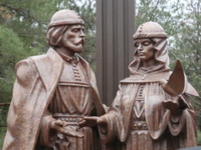 Памятник муромским святым Петру и Февронии и аллею «Золотые семьи»