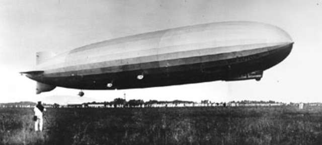 Lindberg Flies over the Atlantic Ocean
