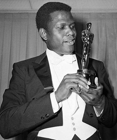 Sidney Poitier wins the Best Actor Oscar