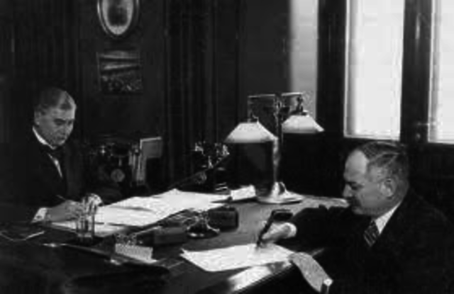 Leaders signed a non-aggression pact