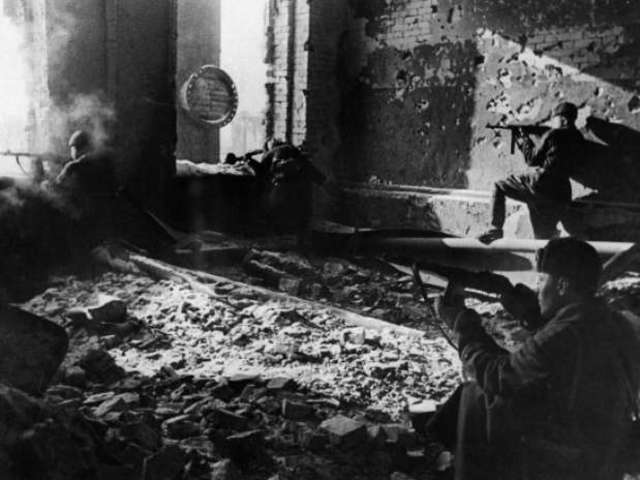 Переход войск Сталинградского фронта в контрнаступление