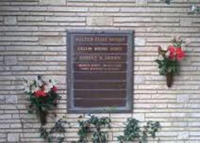 Walt Disney died of lung cancer