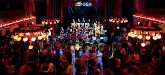 TORNA A LA SALA APOLO