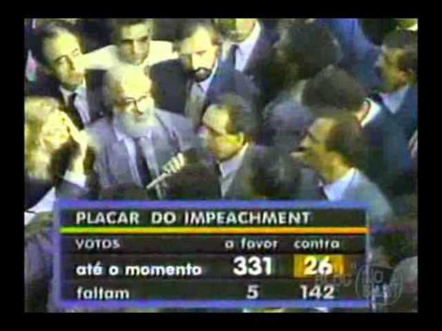 Câmara vota a favor do Impeachment de Collor
