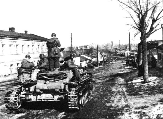 Первый  бой 1-го чехословацкого батальона под Харьковом у деревни Соколово.