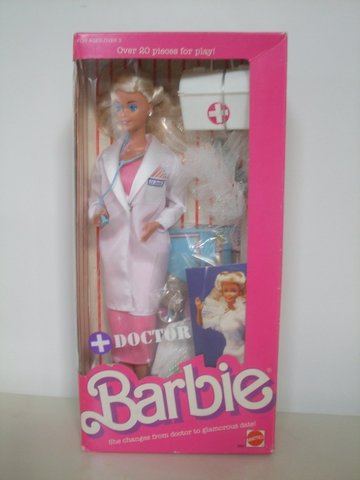 Мне купили куклу барби!