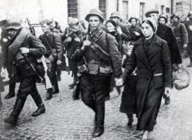 German forces put Leningrad under siege