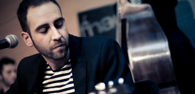 Xavi de la Iglesia - Guitarra, veu i programacions